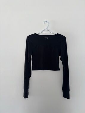 aerie Black Long-Sleeve Crop Tee